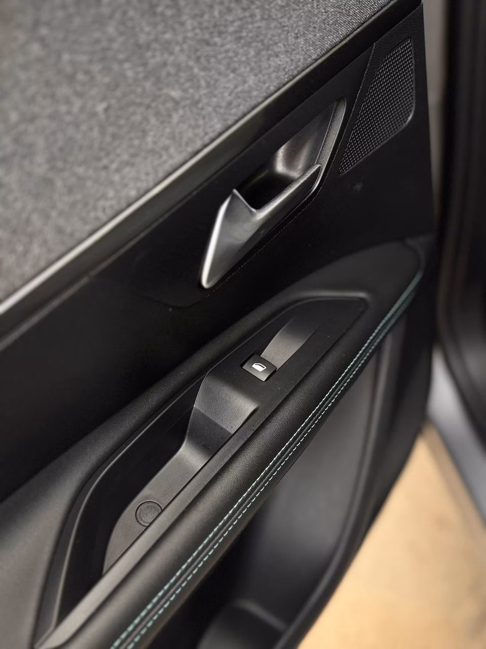 Peugeot 5008 фото 18
