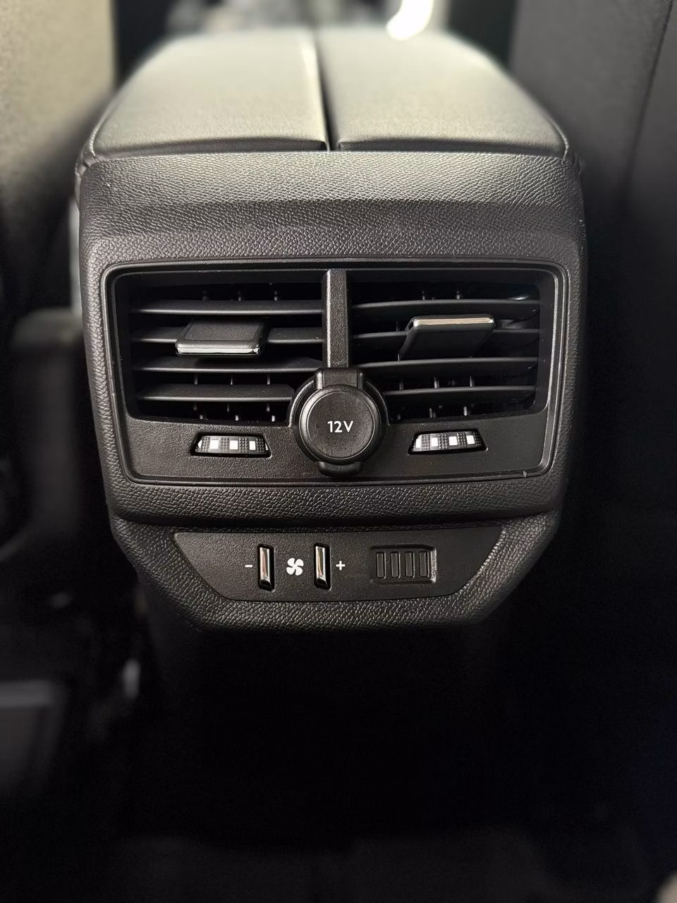 Peugeot 5008 фото 21