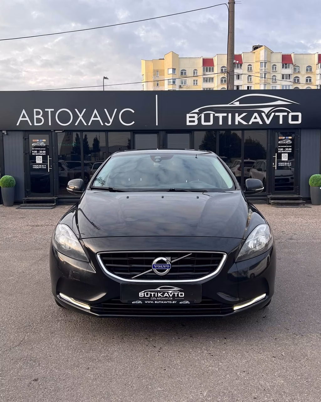 Volvo V40 фото 2