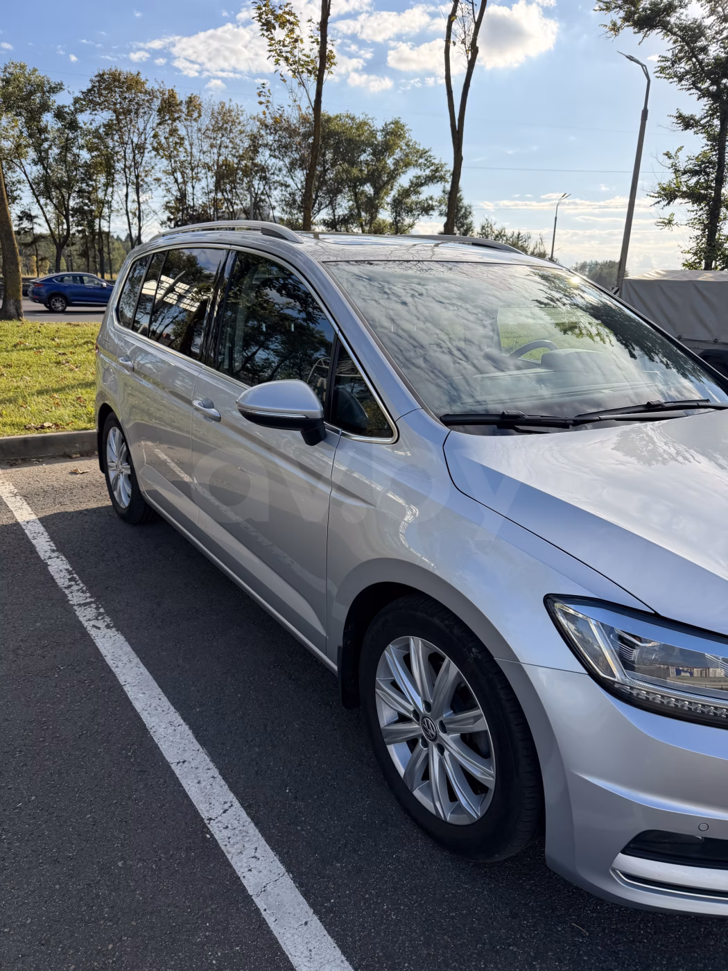 Volkswagen Touran фото 2