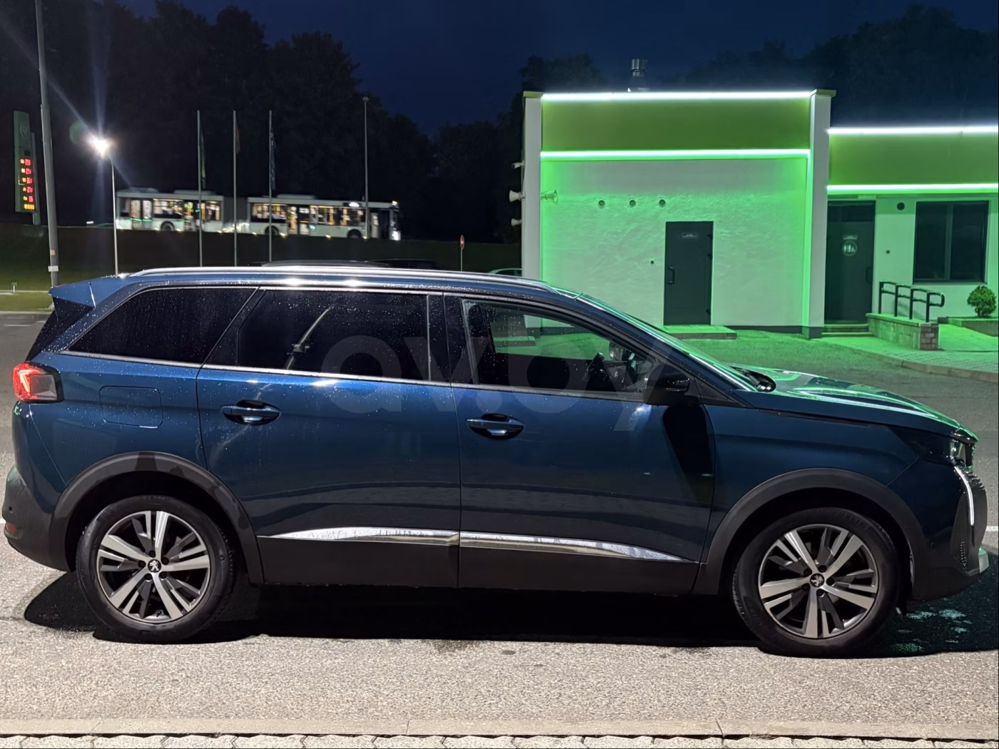 Peugeot 5008 фото 6