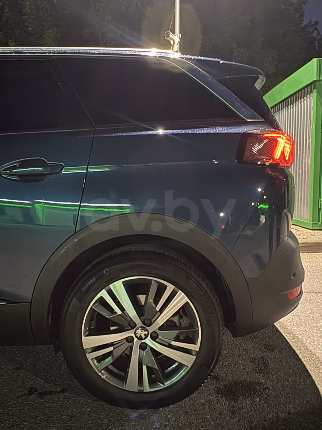 Peugeot 5008 фото 8