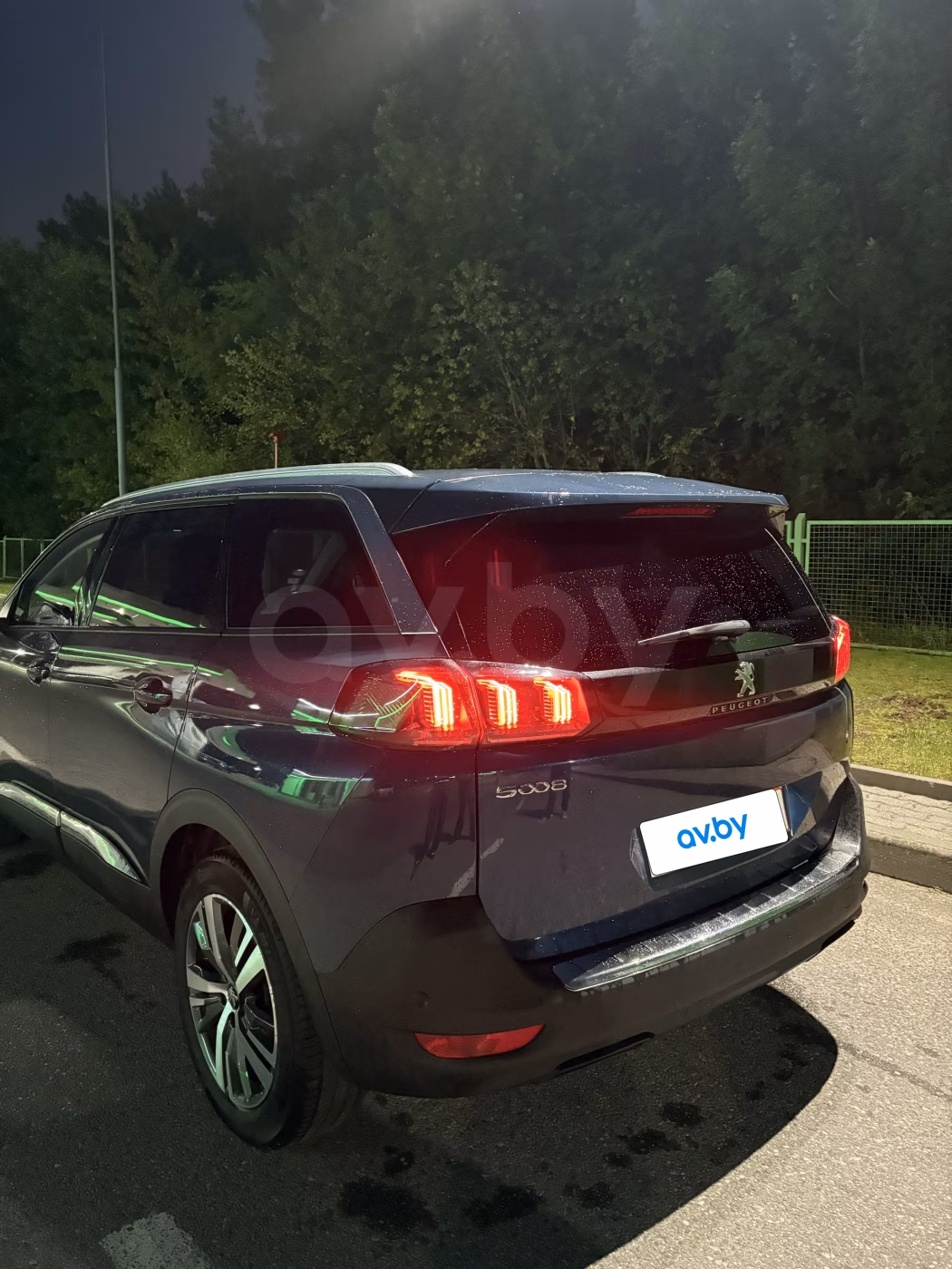 Peugeot 5008 фото 13