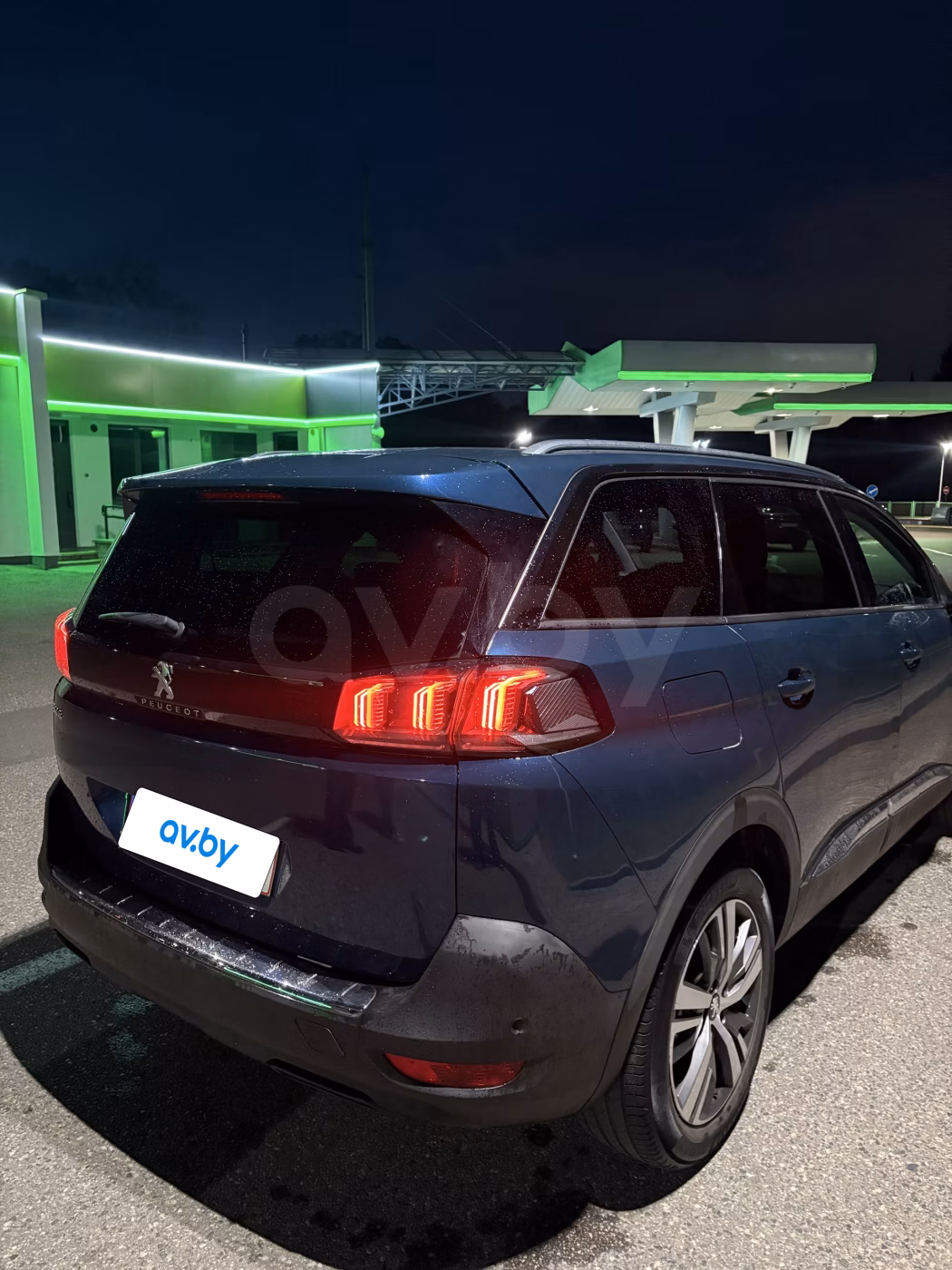 Peugeot 5008 фото 17