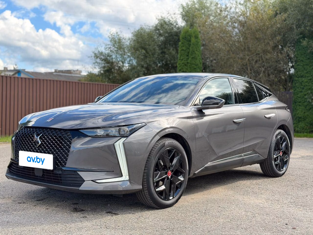 DS 4