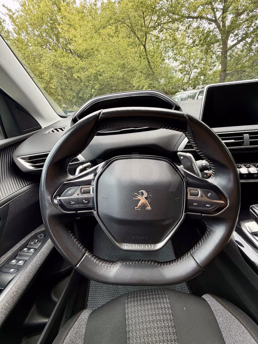 Peugeot 5008 фото 4