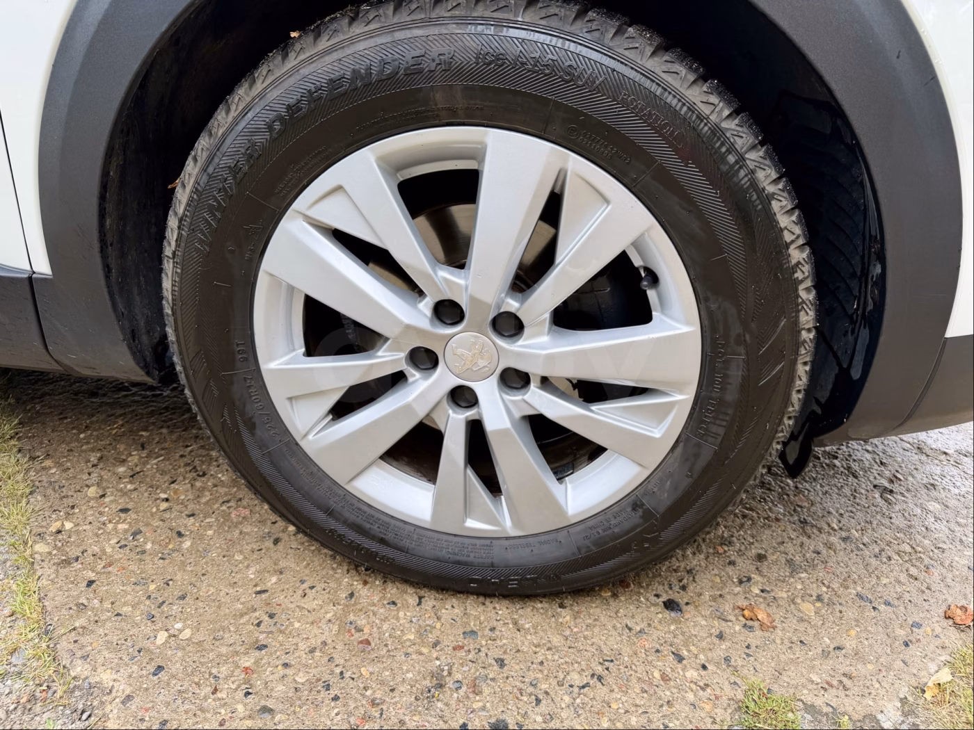 Peugeot 5008 фото 11