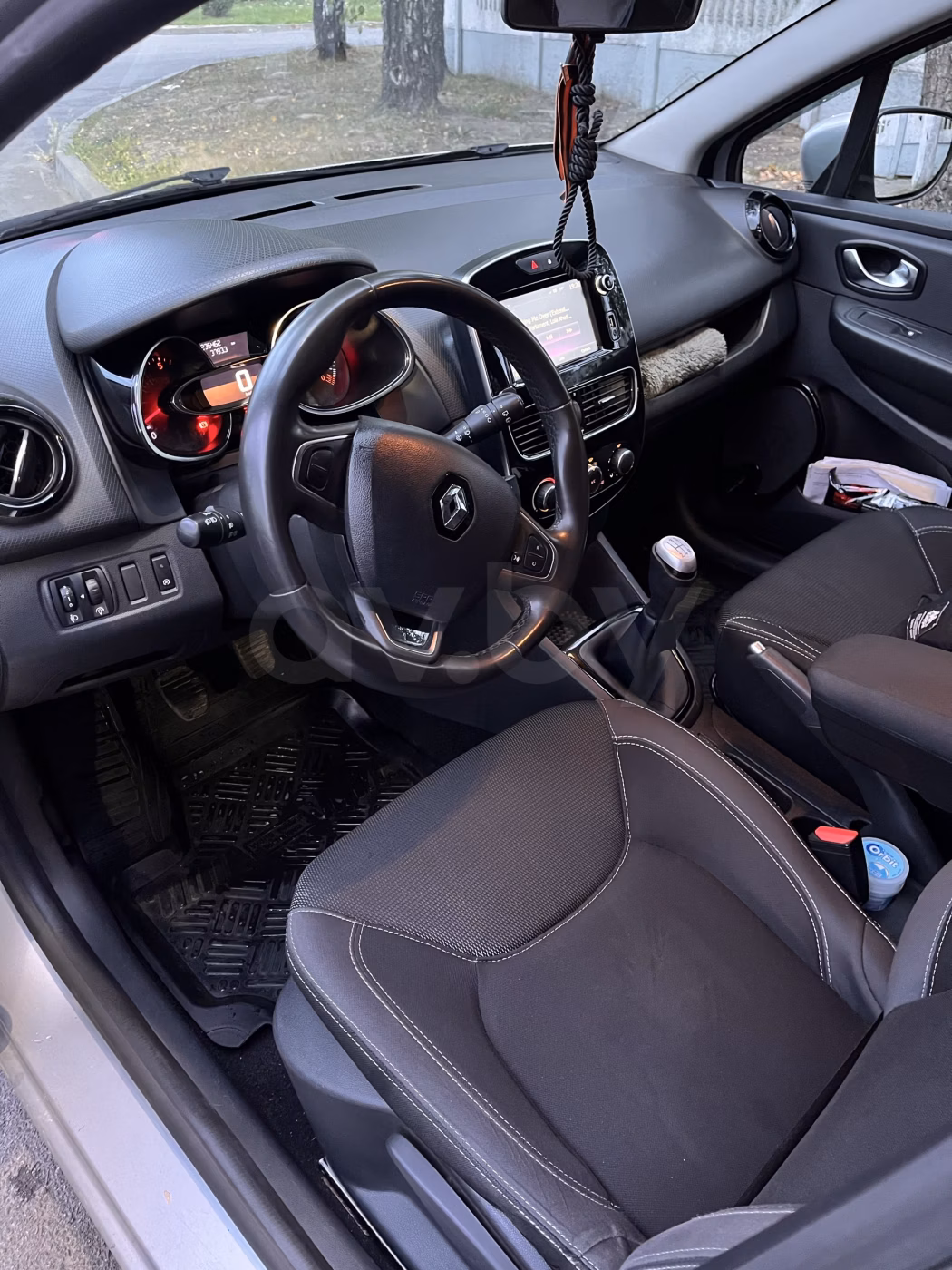 Renault Clio фото 5