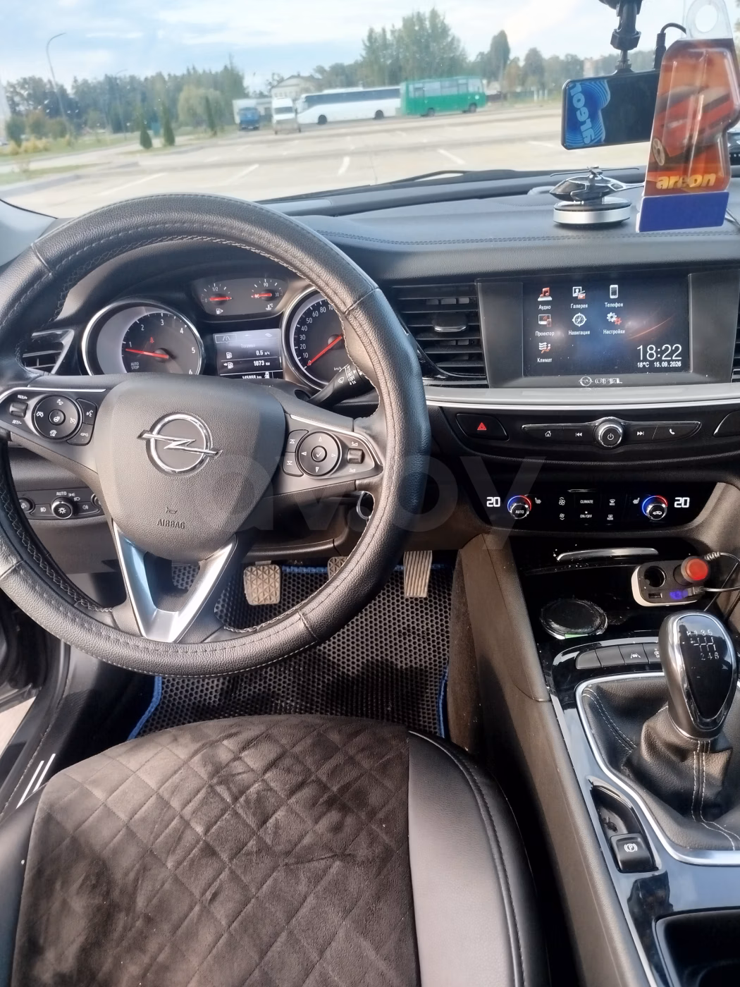 Opel Insignia фото 6