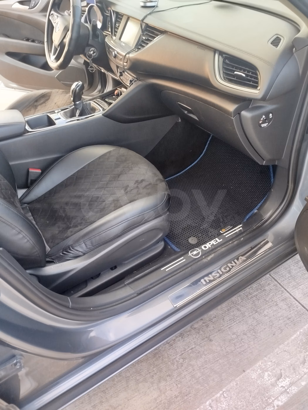 Opel Insignia фото 11