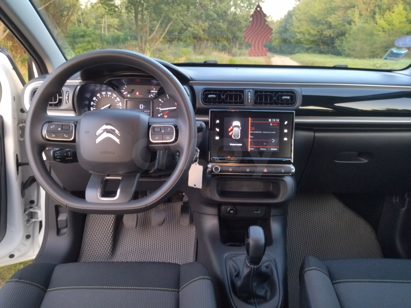 Citroen C3 фото 12