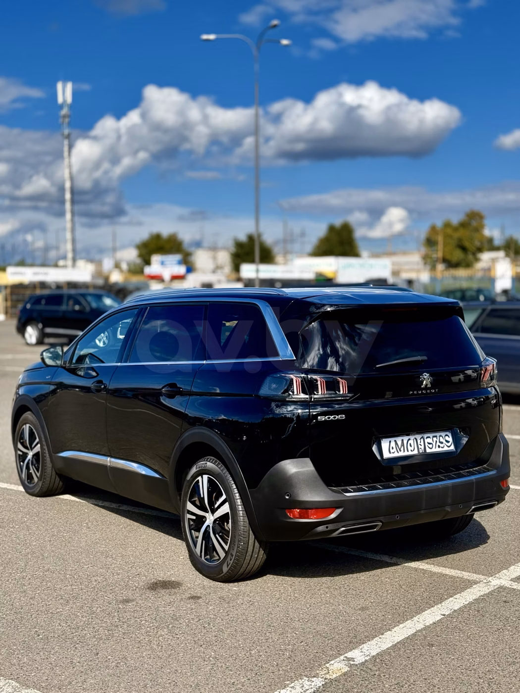 Peugeot 5008 фото 2