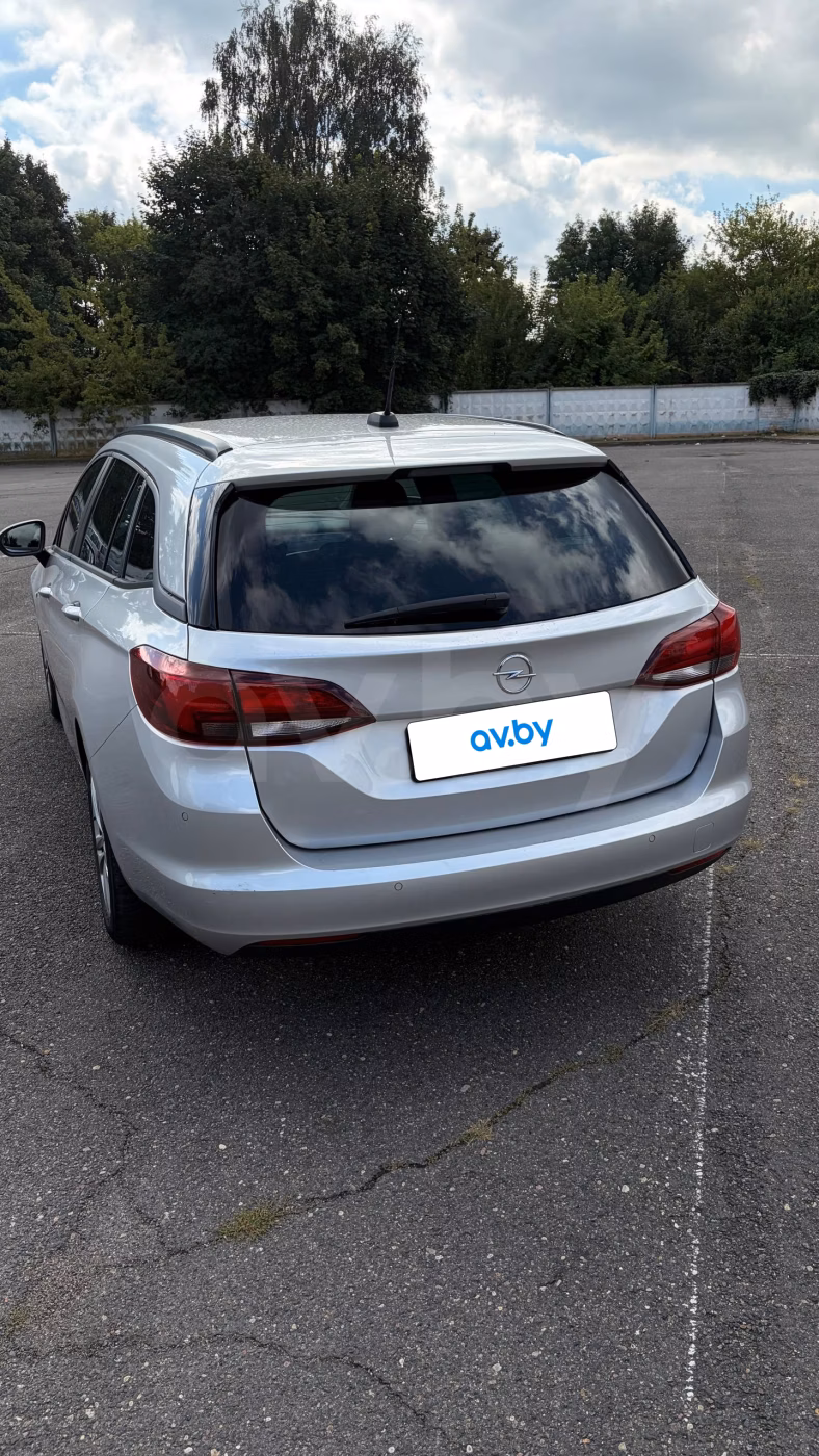 Opel Astra фото 5