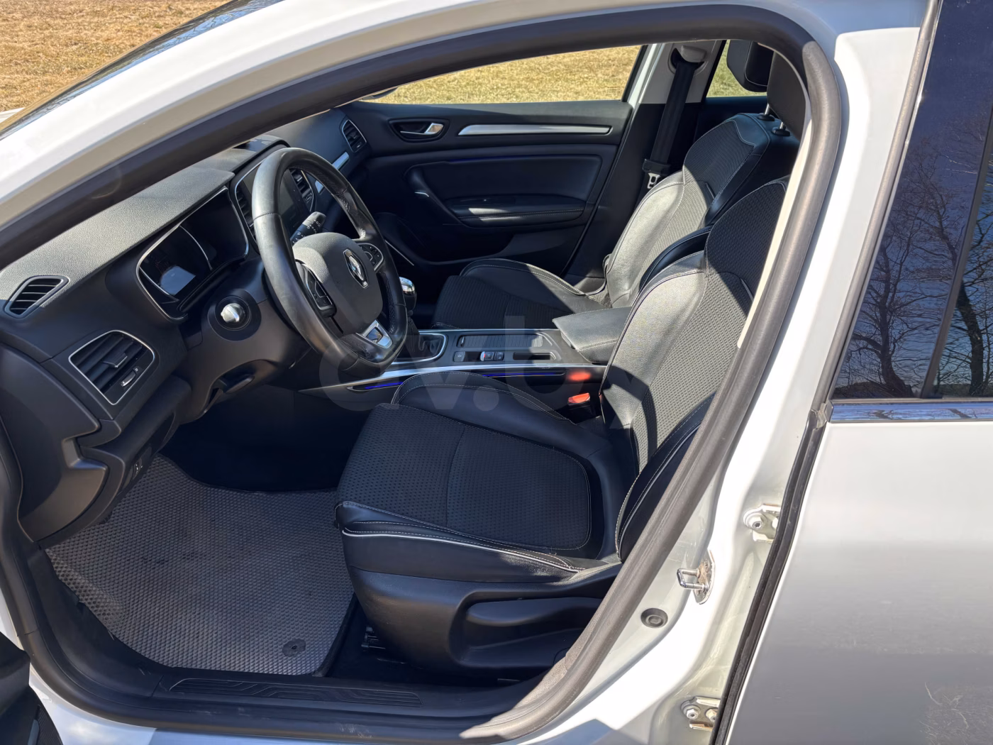 Renault Megane фото 5