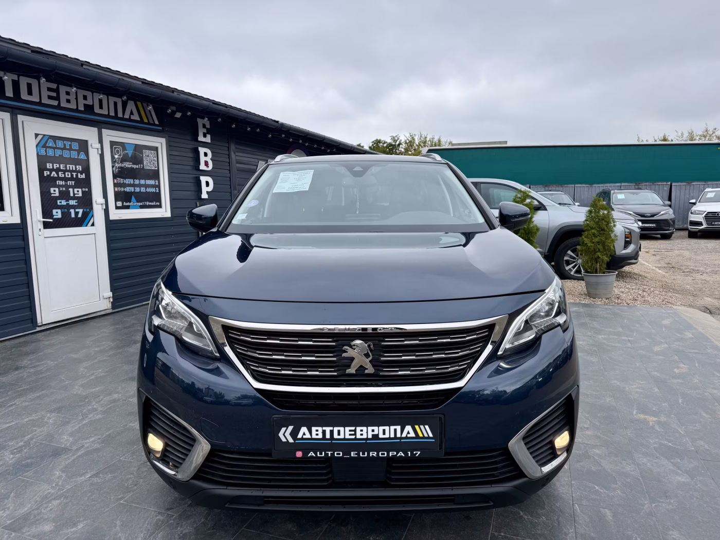Peugeot 5008 фото 3