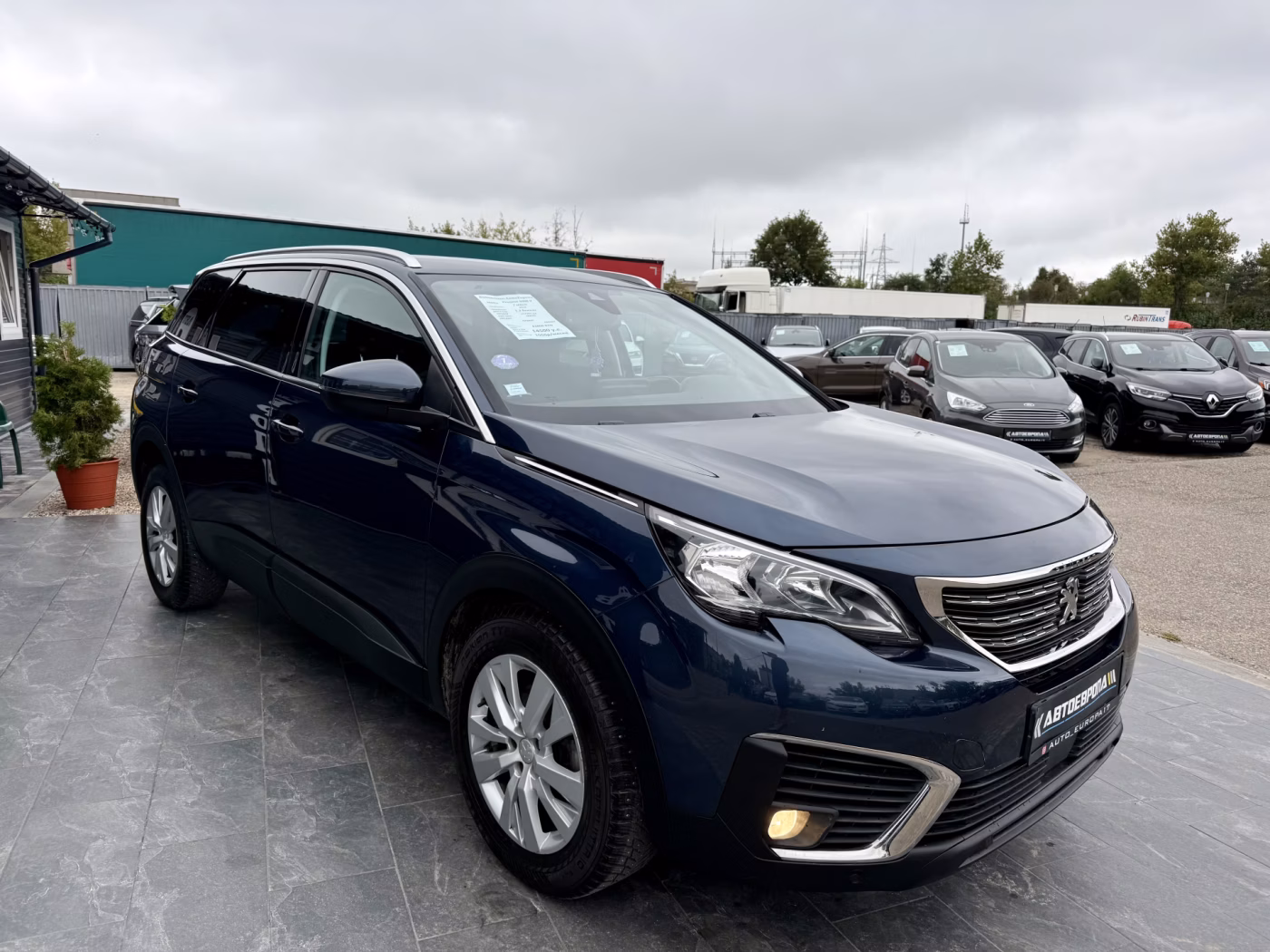 Peugeot 5008 фото 4