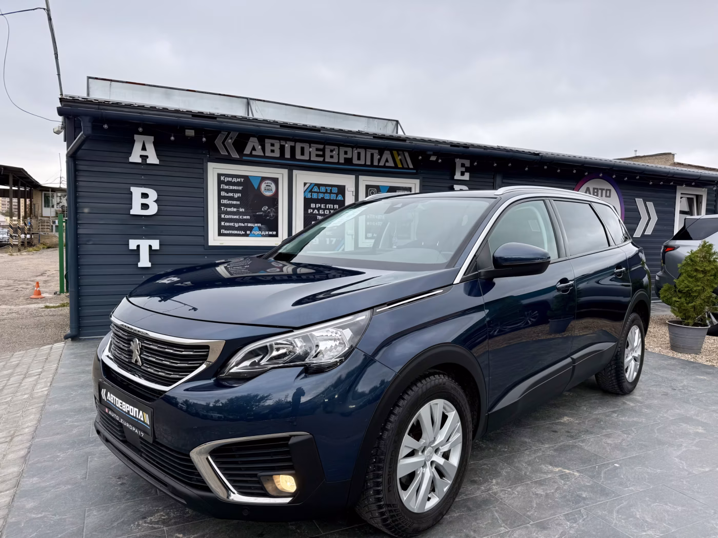 Peugeot 5008 фото 2