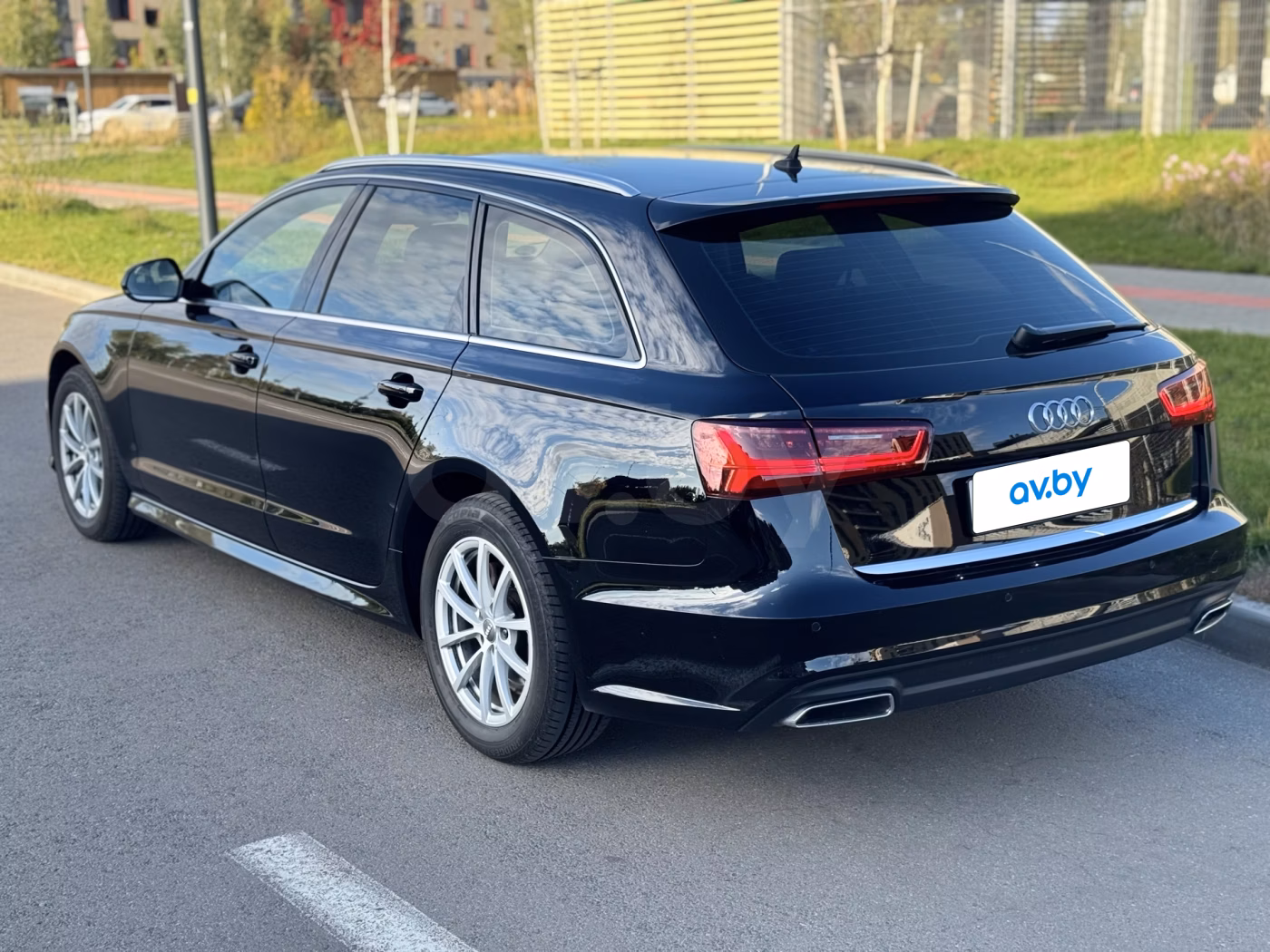 Audi A6 фото 8