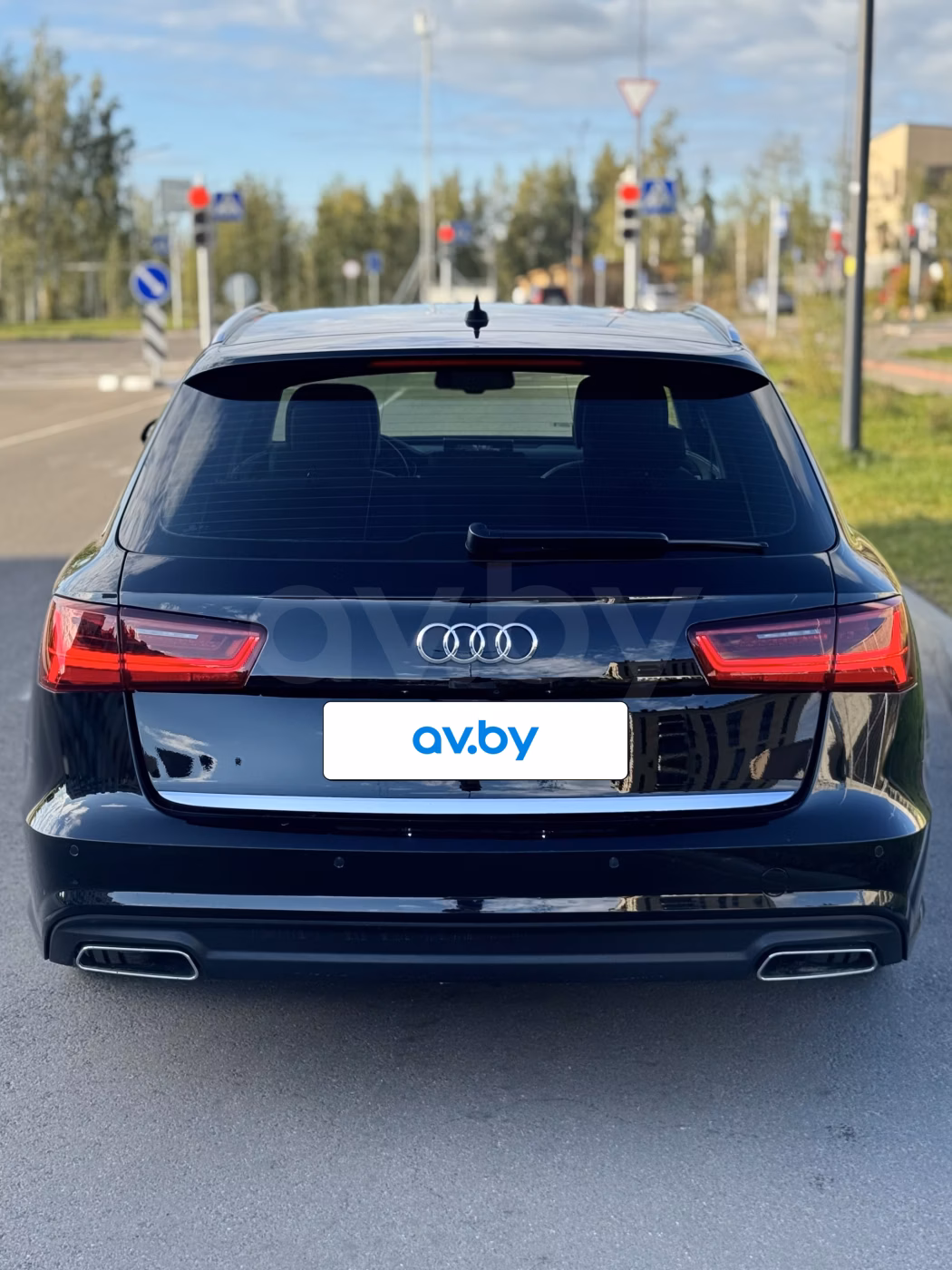 Audi A6 фото 7