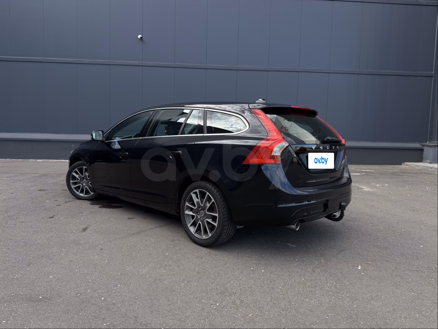 Volvo V60 фото 5