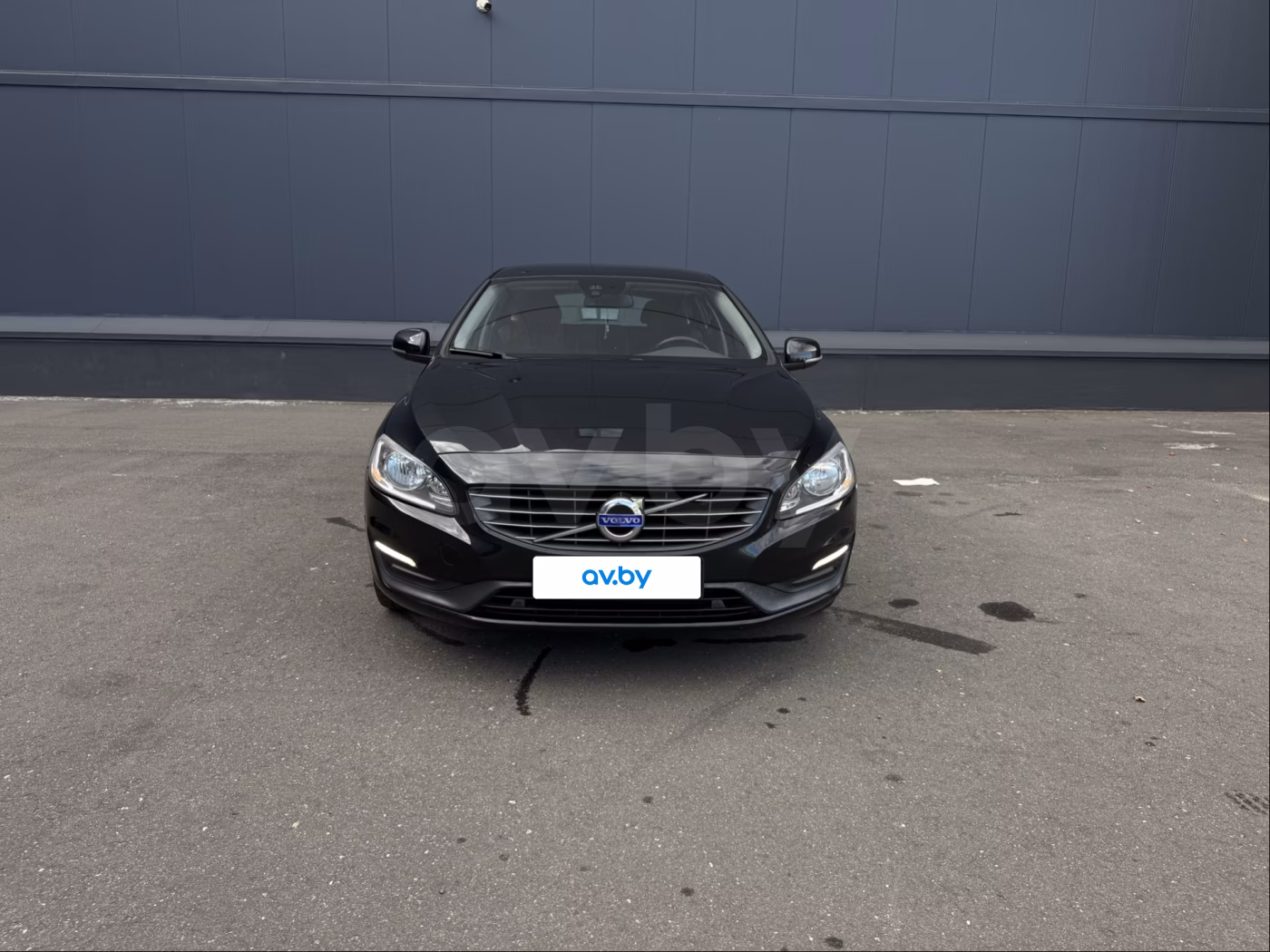 Volvo V60 фото 2