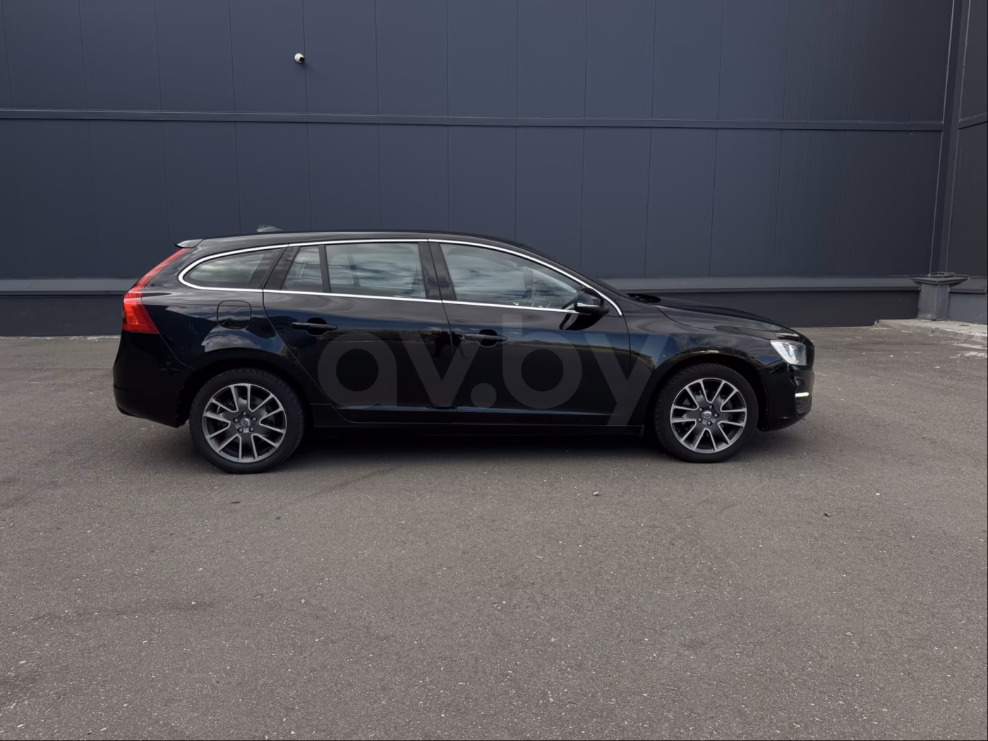 Volvo V60 фото 12