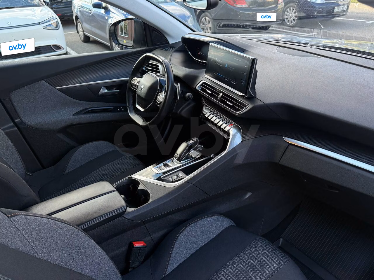 Peugeot 3008 фото 9