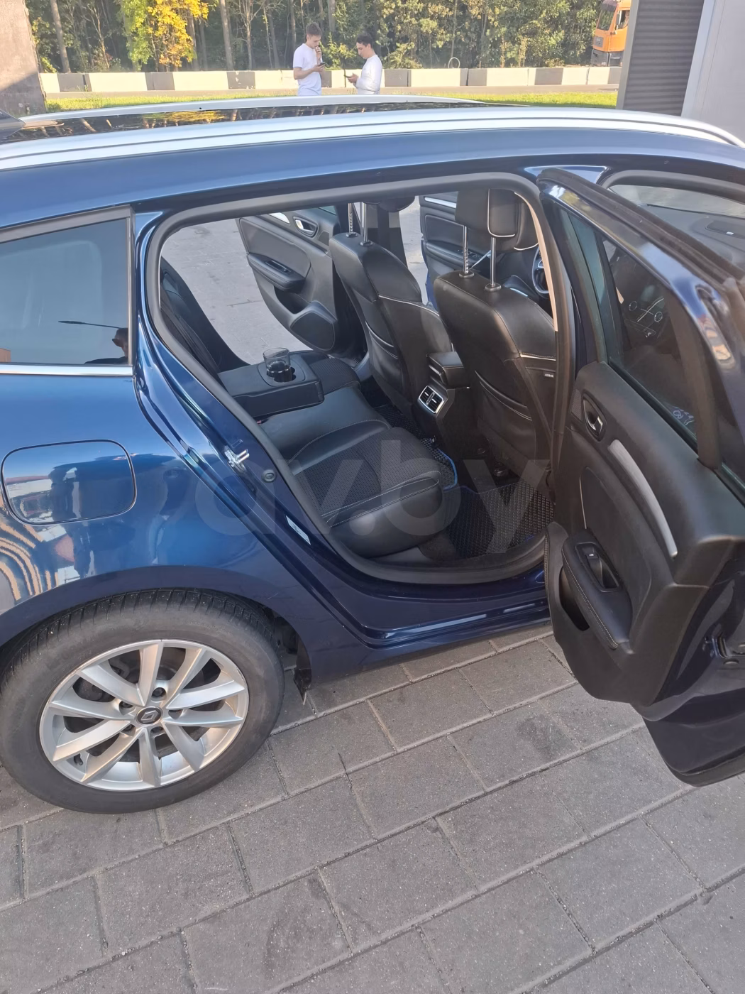 Renault Megane фото 7
