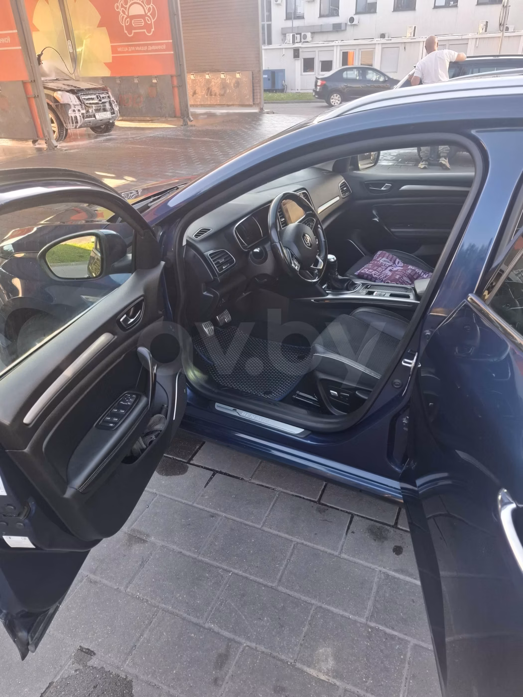 Renault Megane фото 9