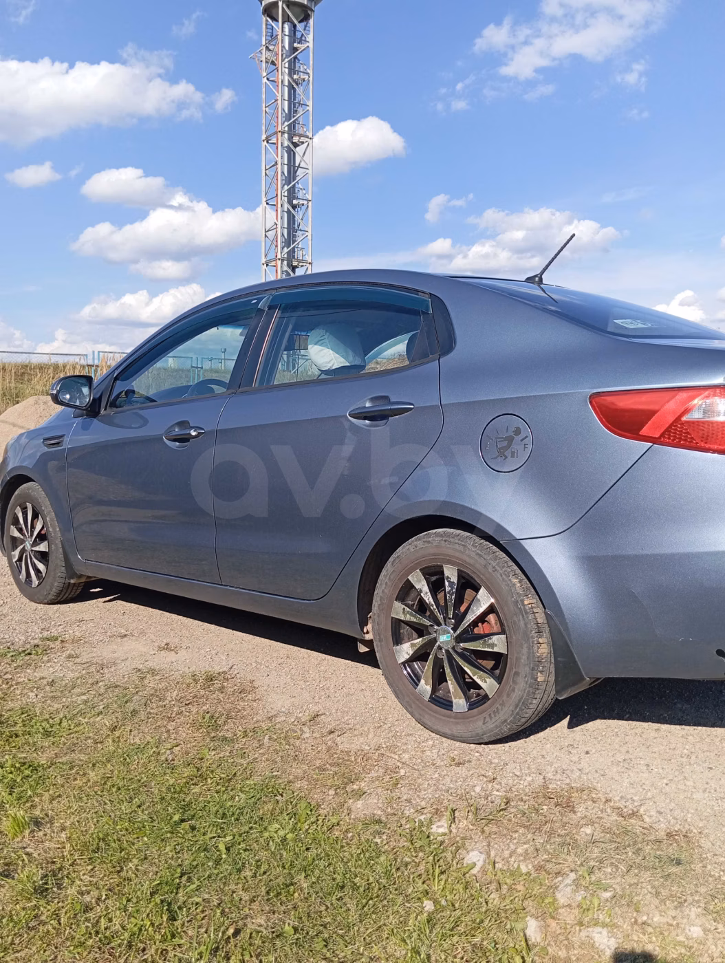 Kia Rio фото 5