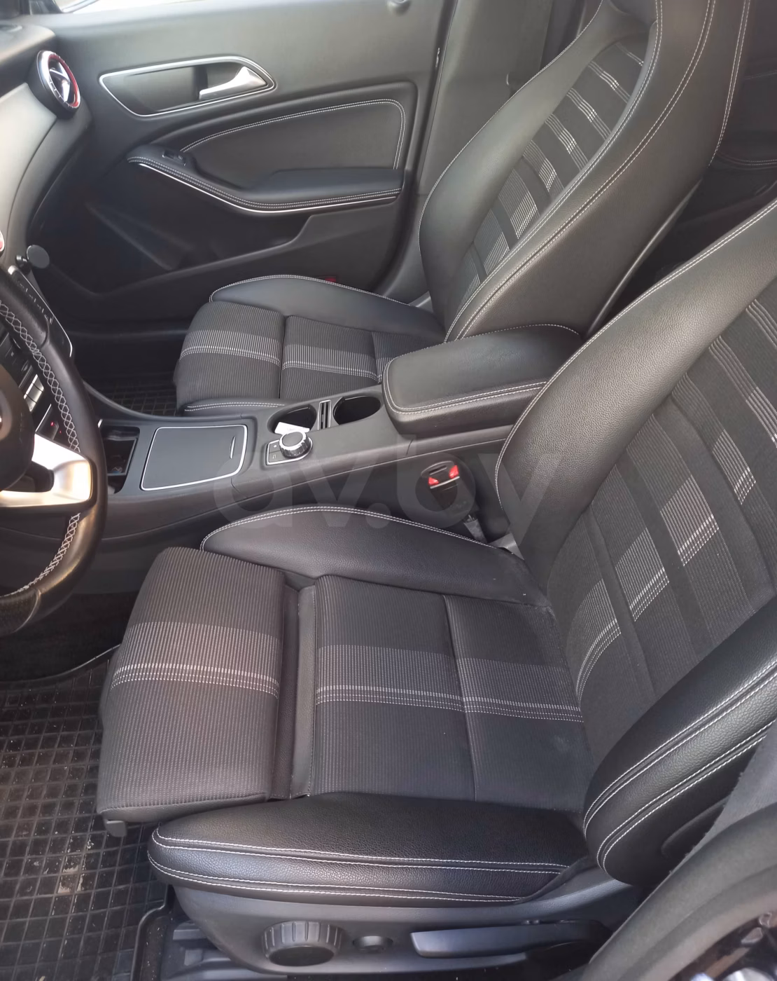 Mercedes-Benz CLA фото 9