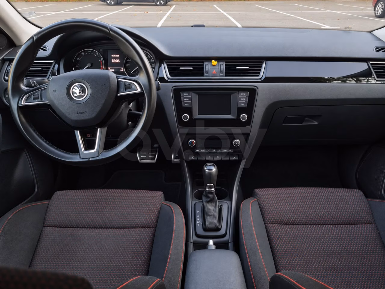 Skoda Rapid фото 11