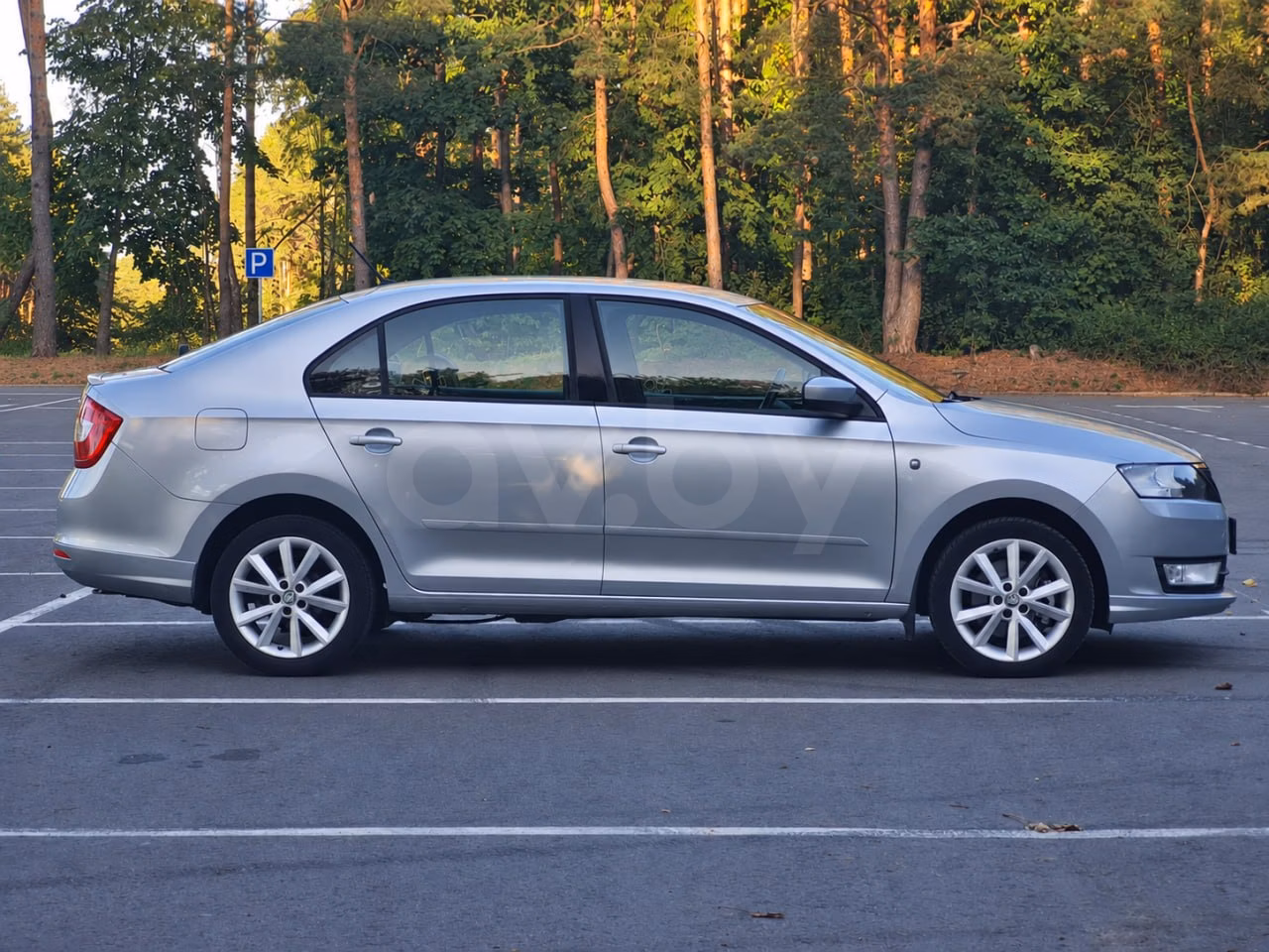 Skoda Rapid фото 7