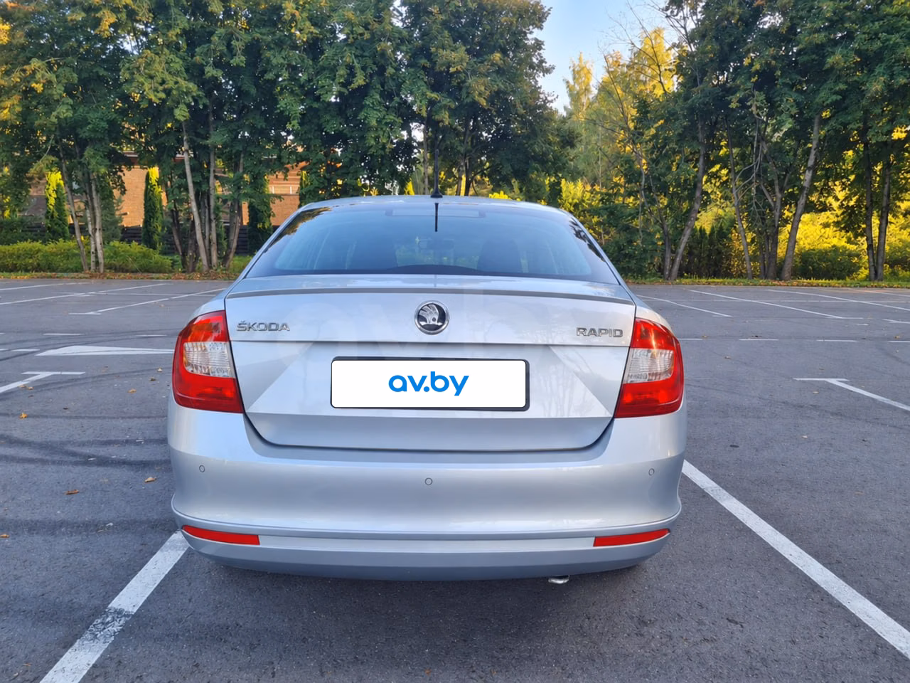 Skoda Rapid фото 5
