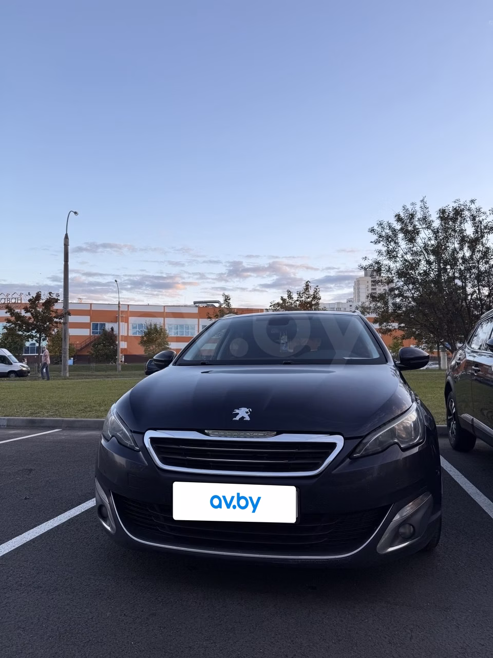 Peugeot 308 фото 3