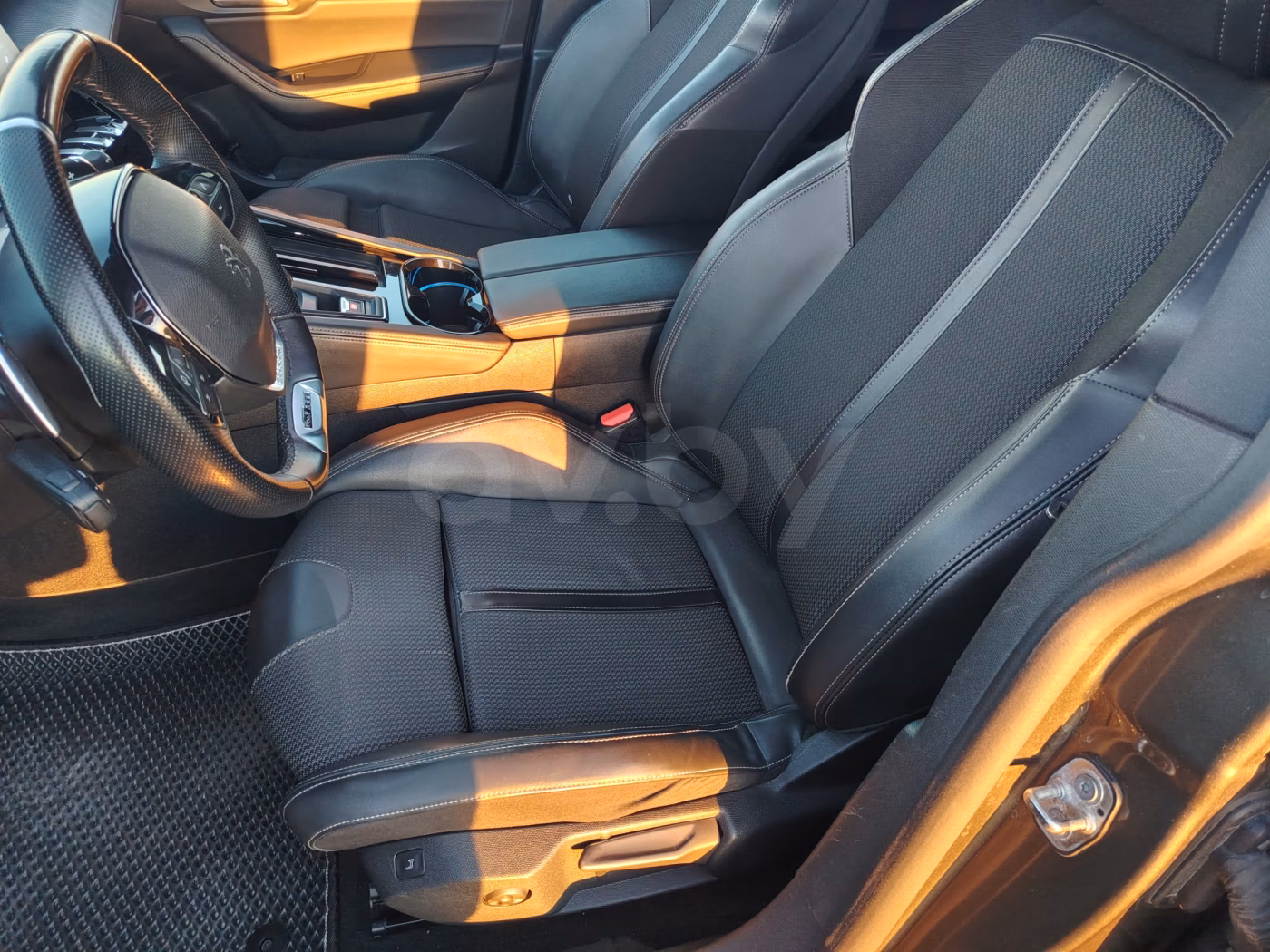 Peugeot 508 фото 14