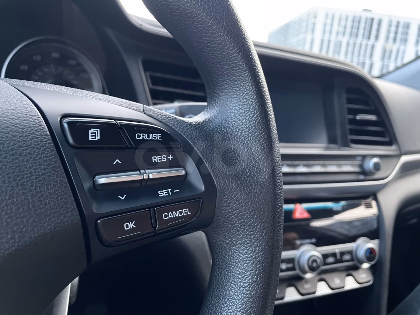 Hyundai Elantra фото 27