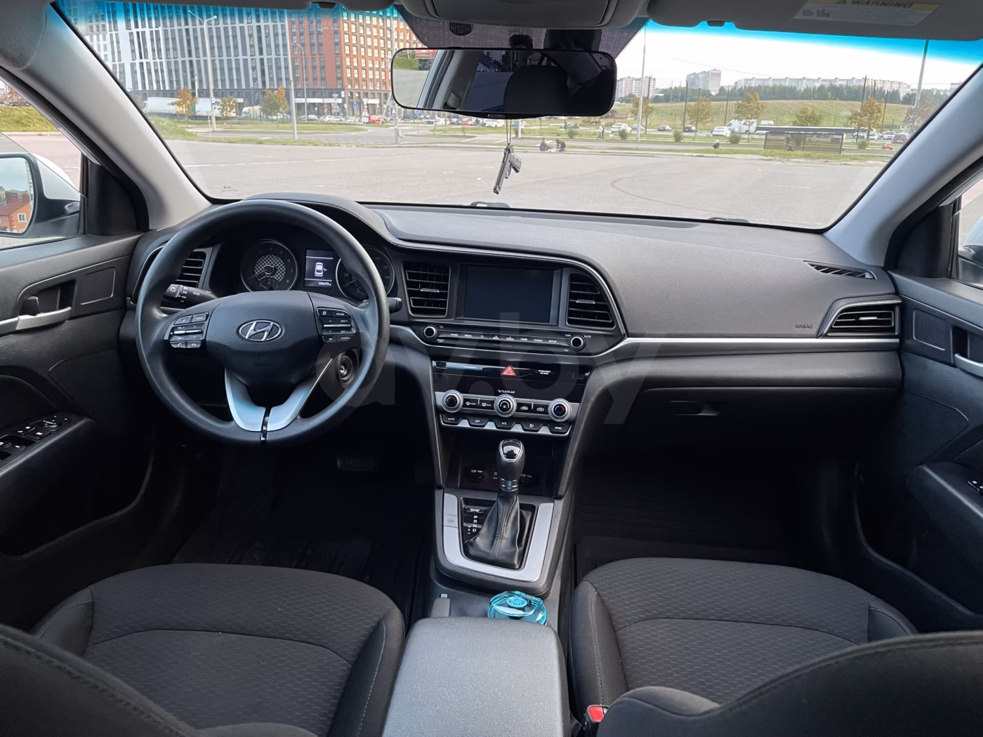 Hyundai Elantra фото 29