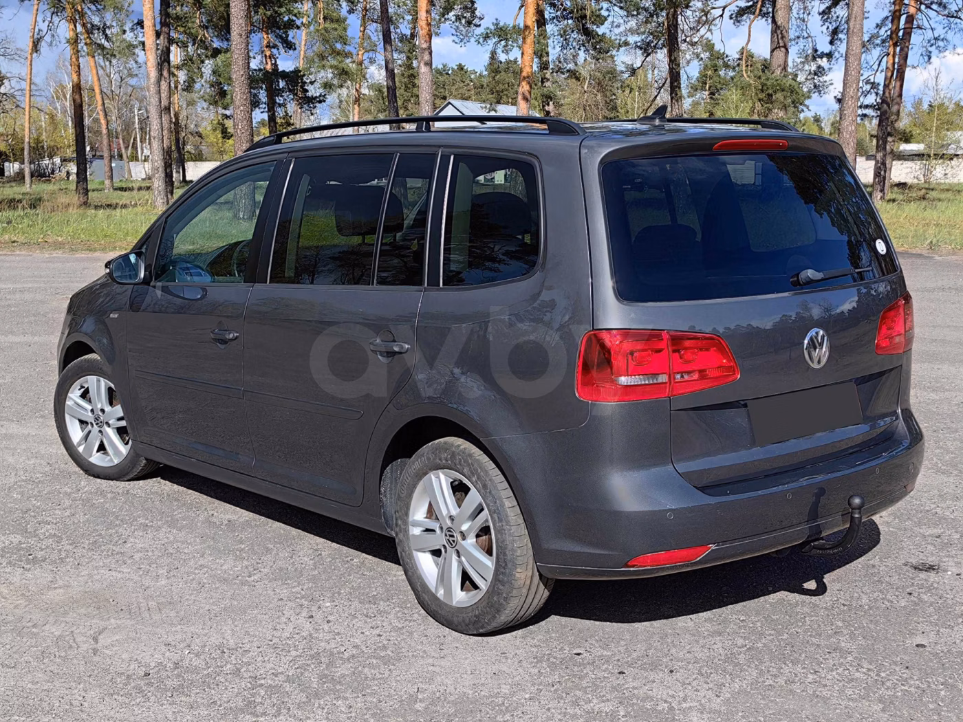 Volkswagen Touran фото 6