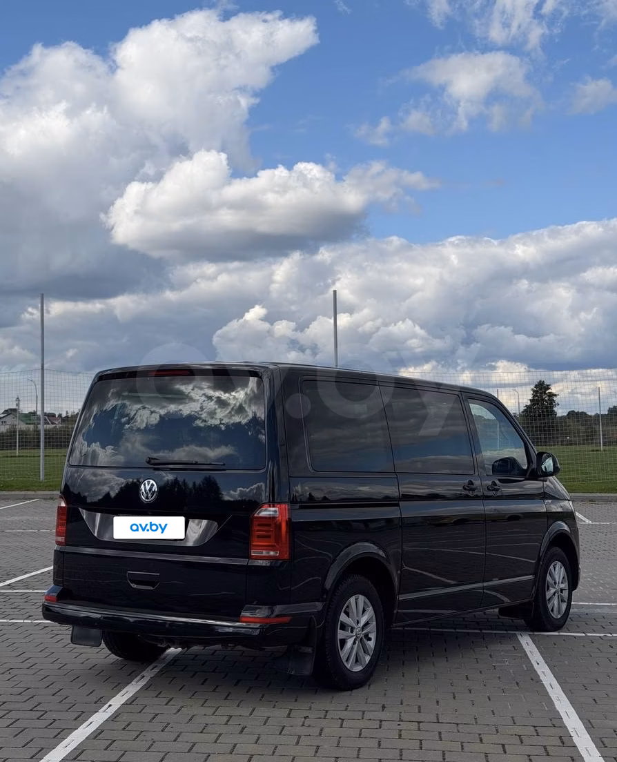 Volkswagen Multivan фото 6
