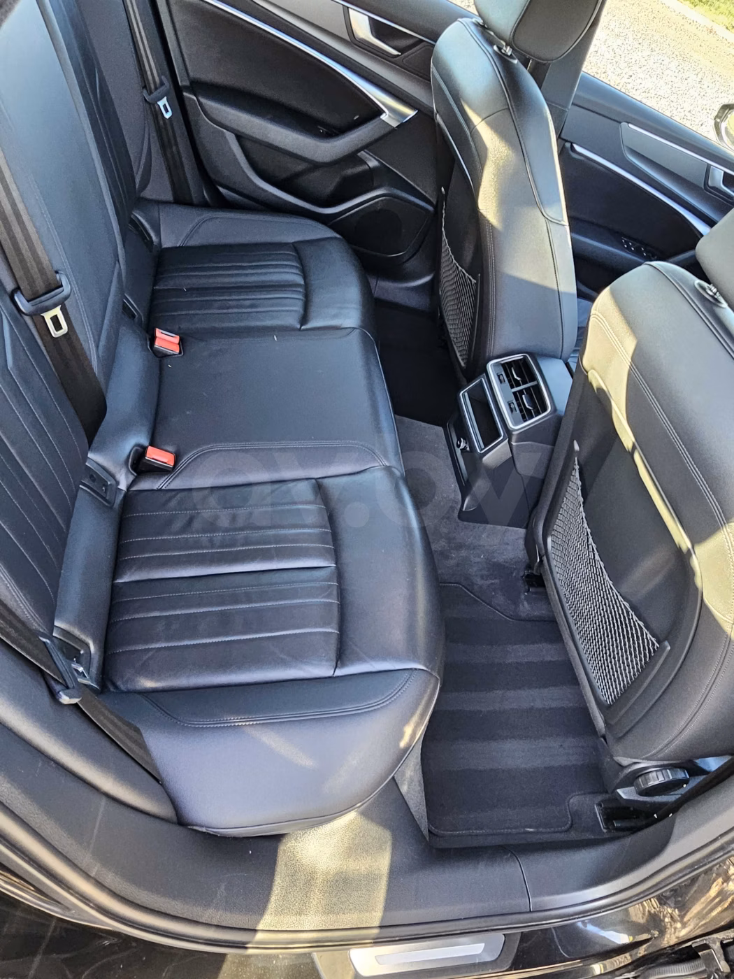 Audi A6 фото 12