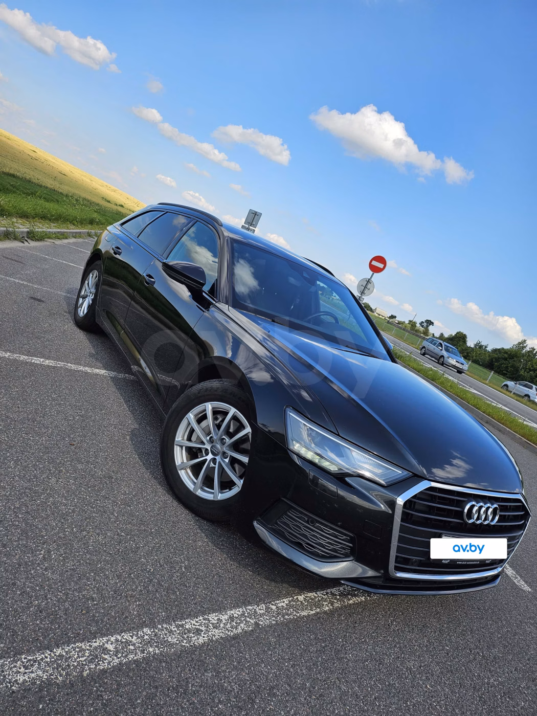 Audi A6 фото 2