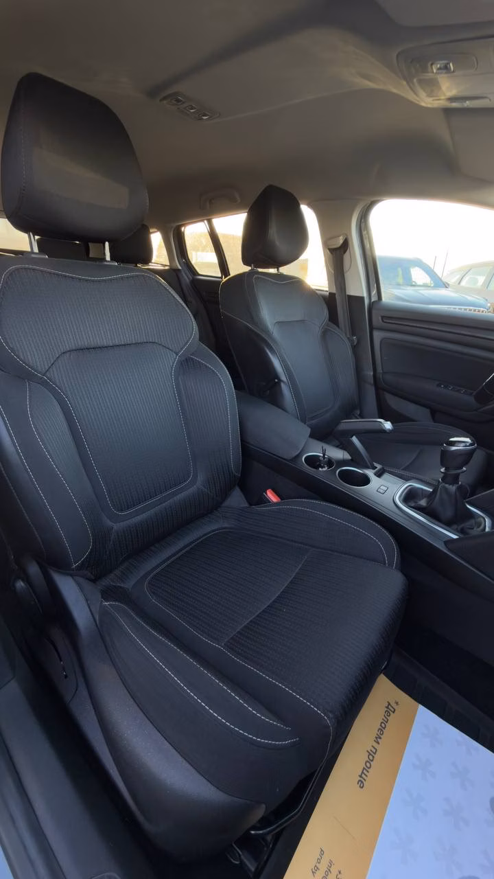 Renault Megane фото 14