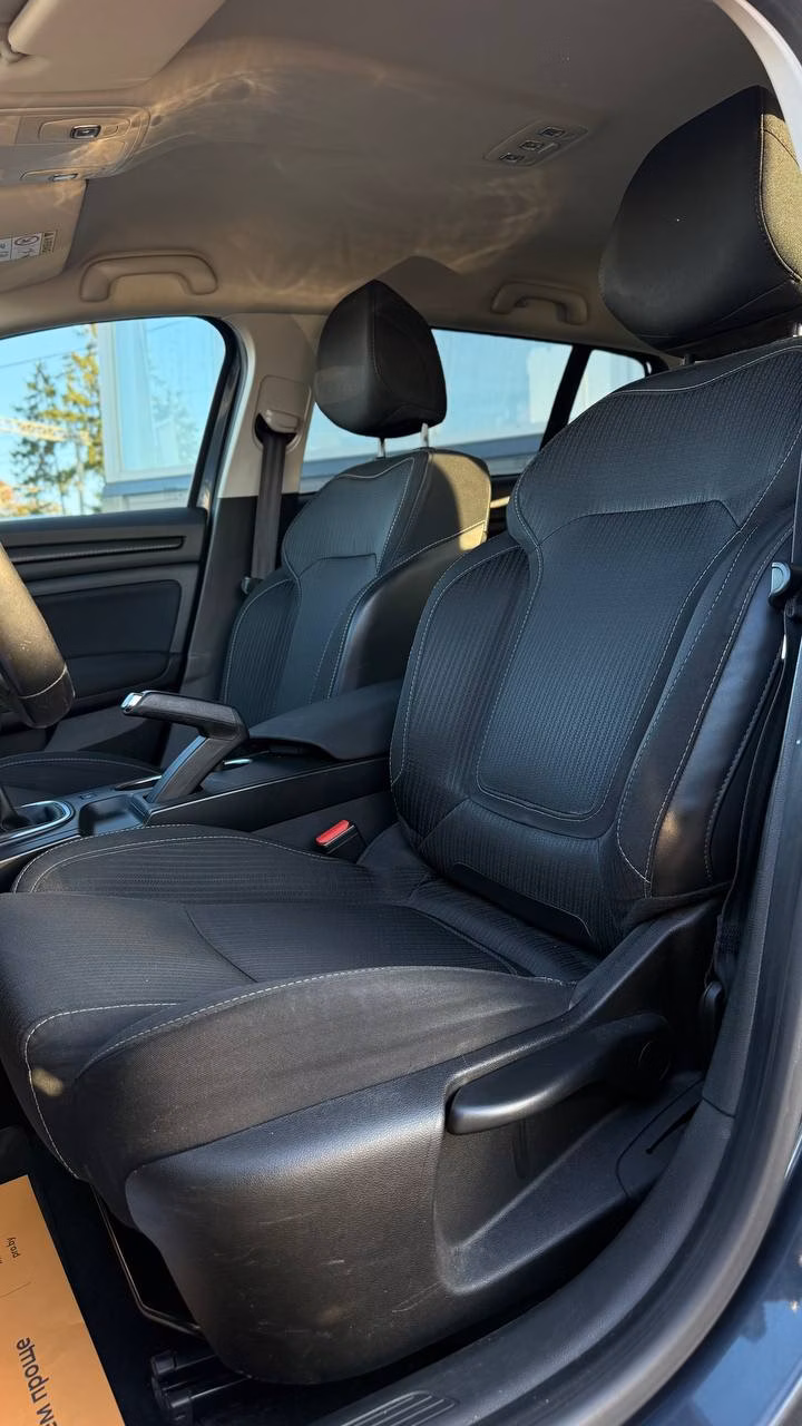 Renault Megane фото 21