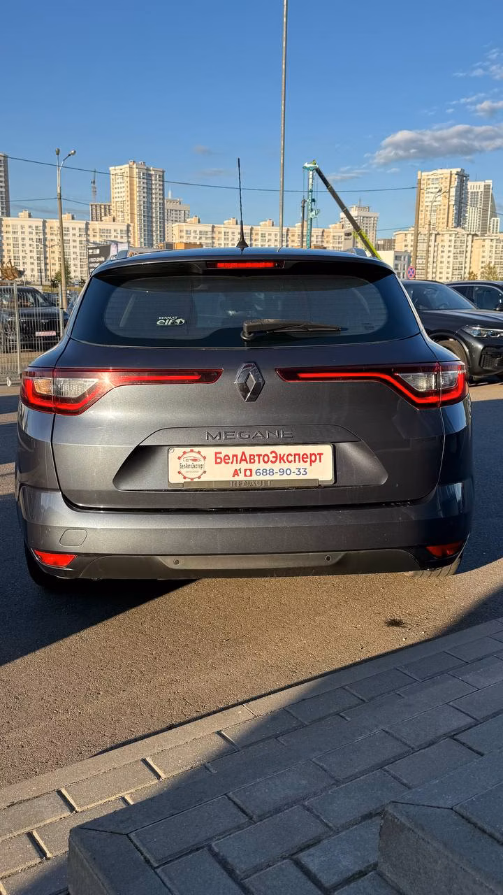 Renault Megane фото 5