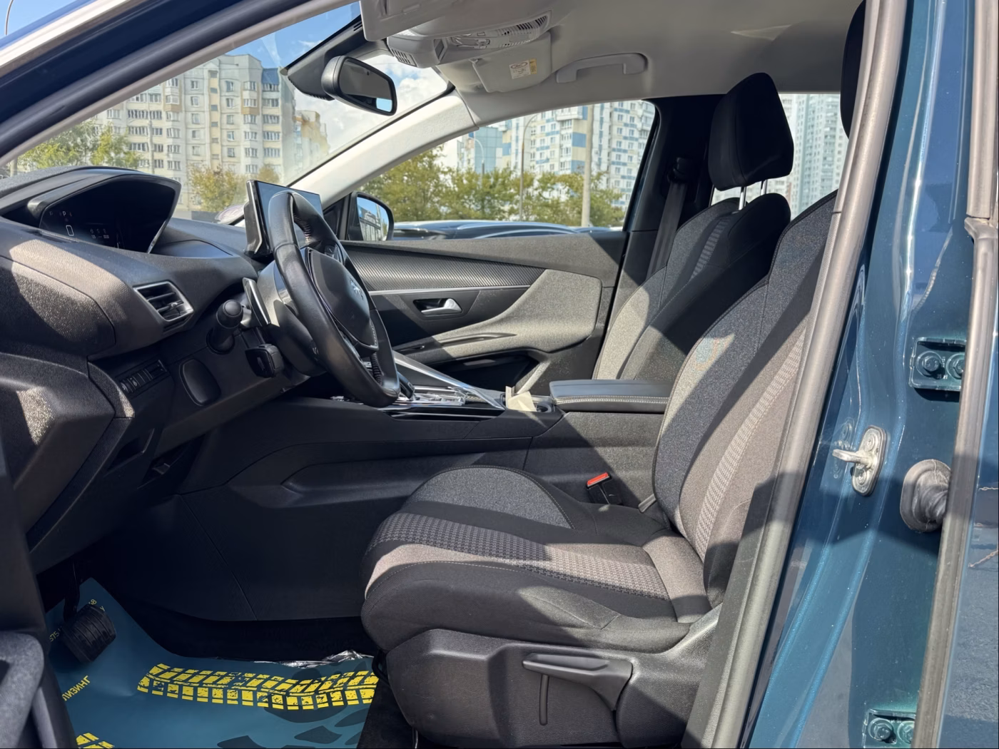 Peugeot 3008 фото 10