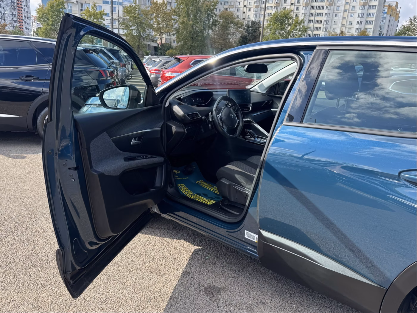 Peugeot 3008 фото 9