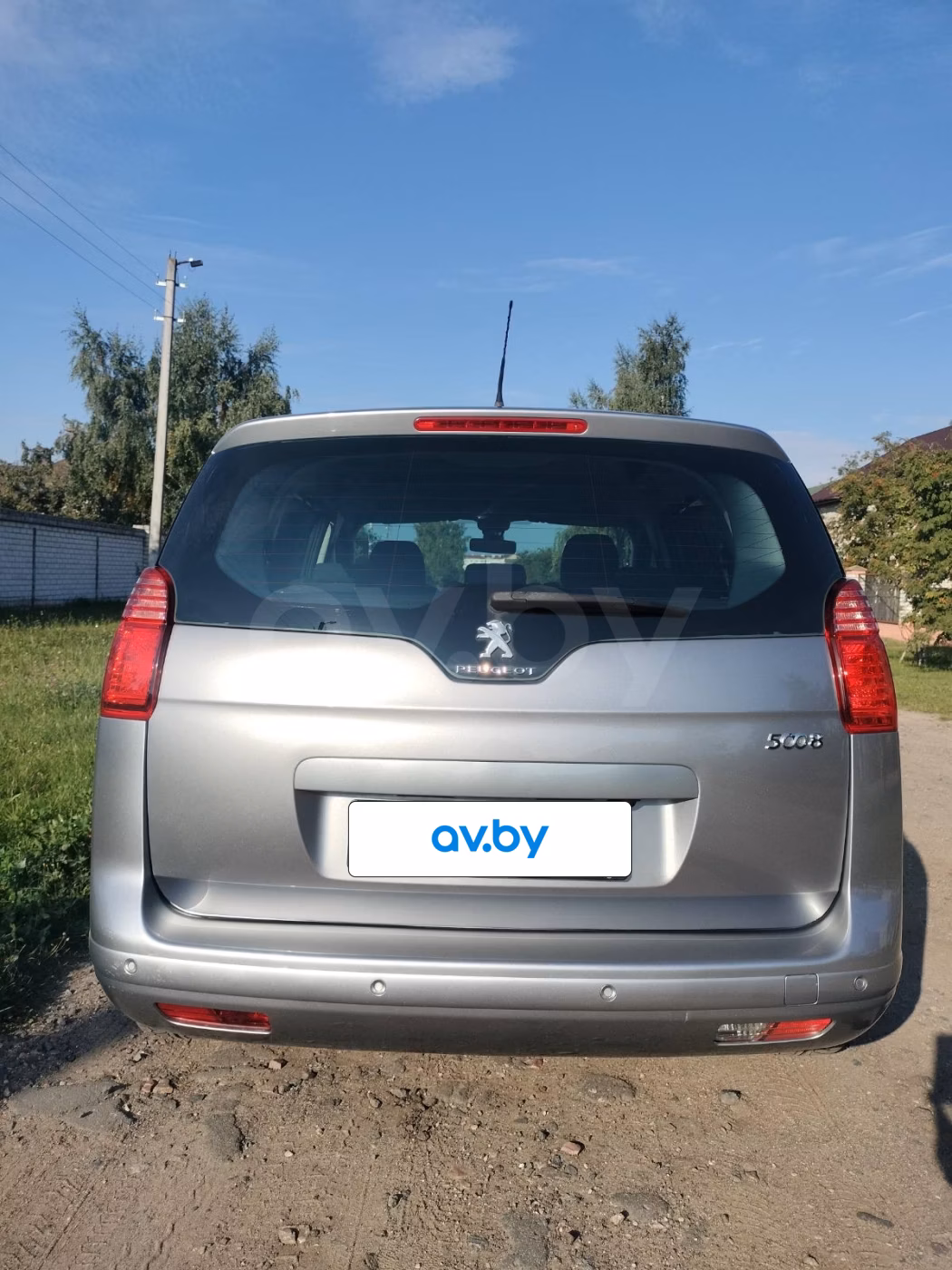 Peugeot 5008 фото 2