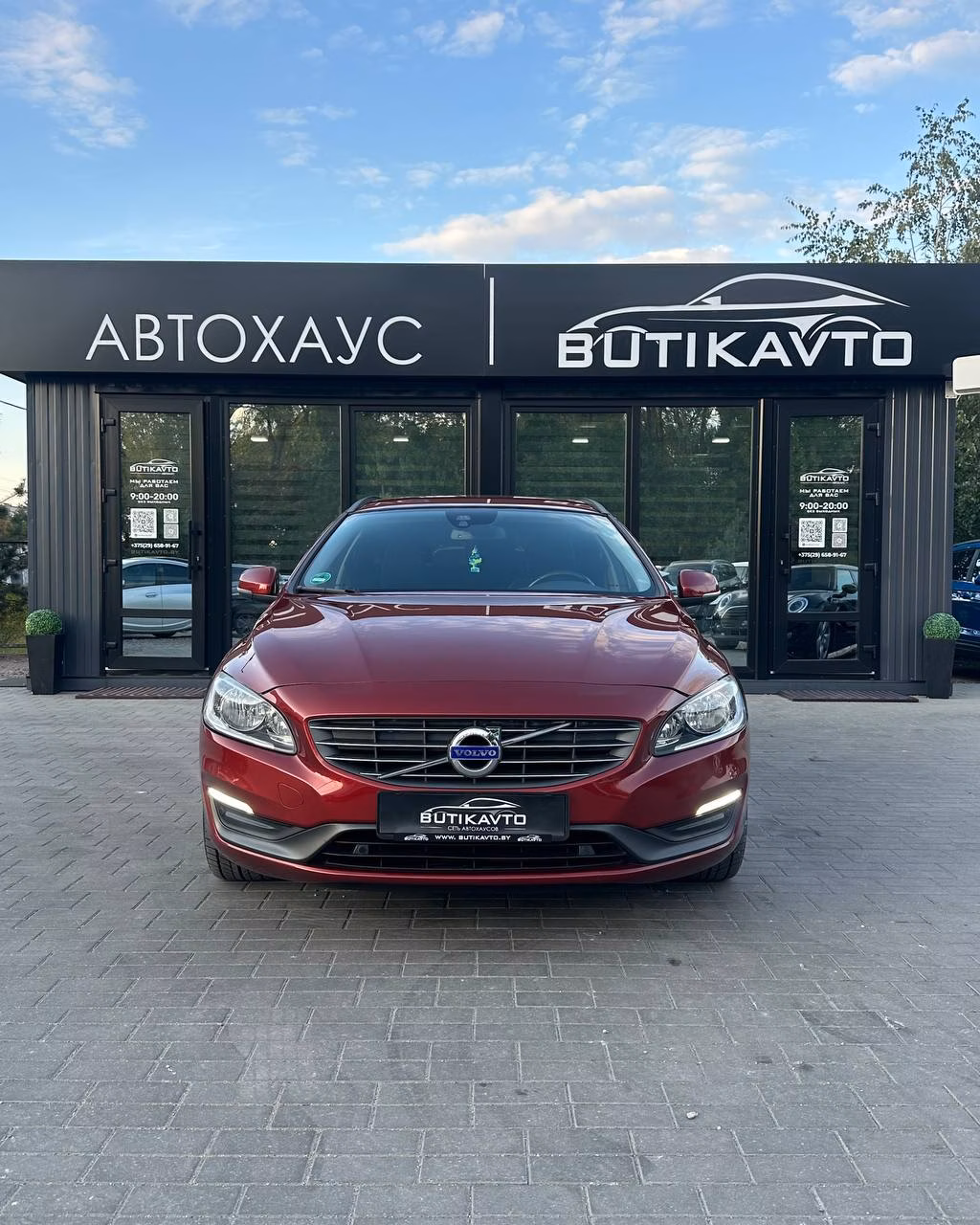 Volvo V60 фото 2