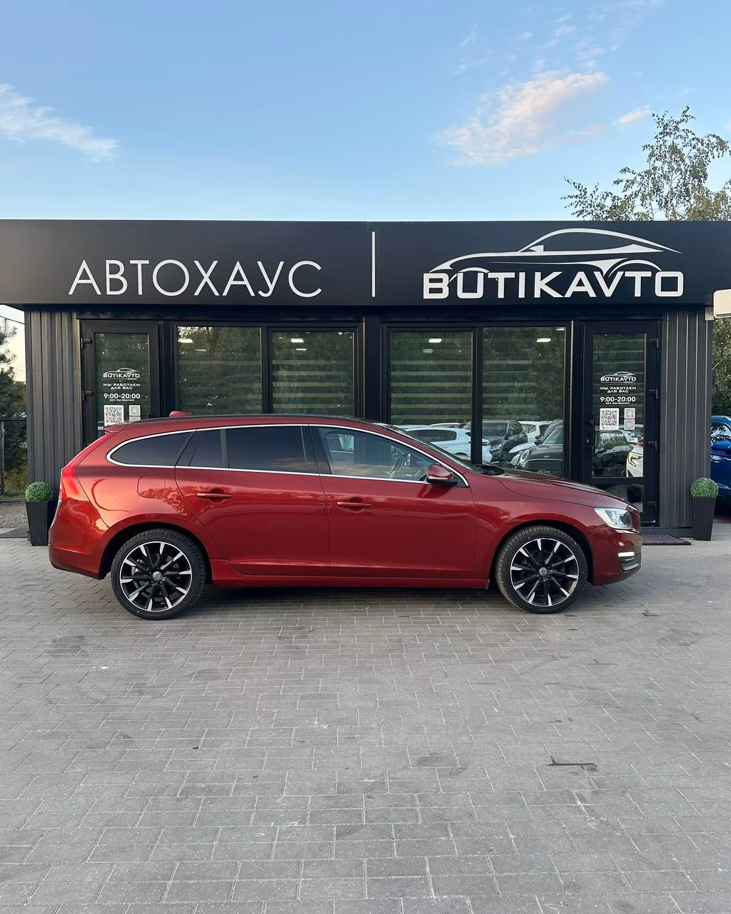 Volvo V60 фото 8